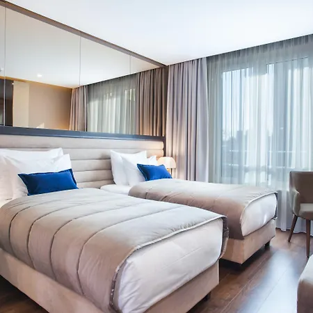 Отель Saint Ten Boutique Hotel, Small Luxury Hotels