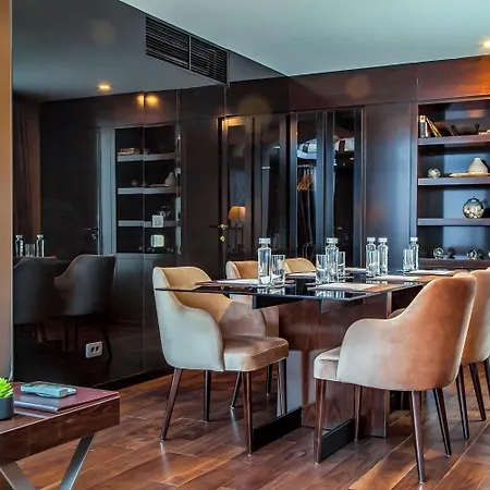 Saint Boutique Hotel, Small Luxury Hotel Belgrad