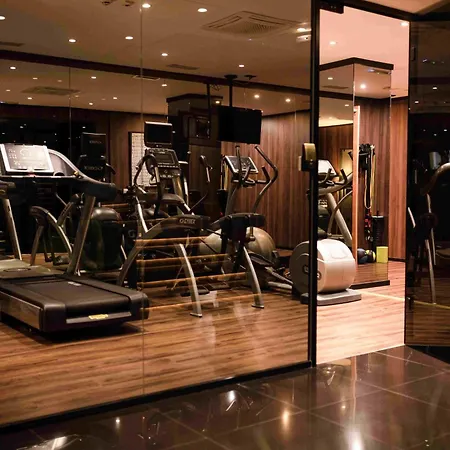 Отель Saint Ten Boutique Hotel, Small Luxury Hotels 5*