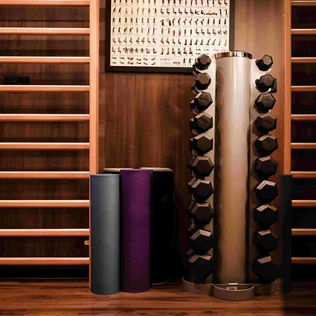 Отель Saint Ten Boutique Hotel, Small Luxury Hotels 5*