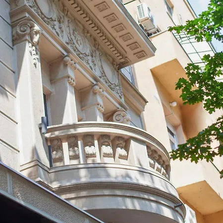 Отель Saint Ten Boutique Hotel, Small Luxury Hotels Белград