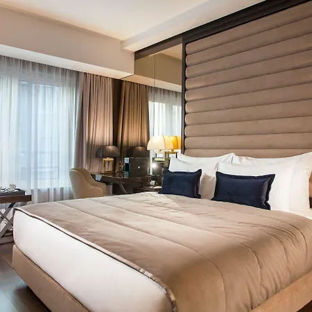 Saint Ten Boutique Hotel, Small Luxury Hotels 5* Белград