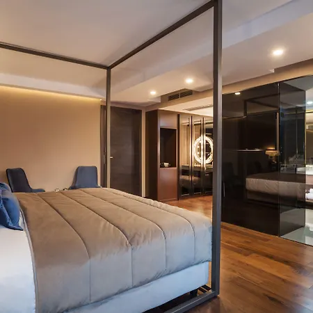 Отель Saint Ten Boutique Hotel, Small Luxury Hotels