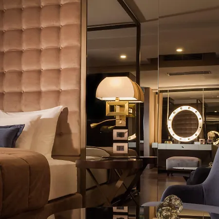 Saint Ten Boutique Hotel, Small Luxury Hotels Белград