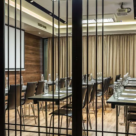 Saint Ten Boutique Hotel, Small Luxury Hotels 5* Белград