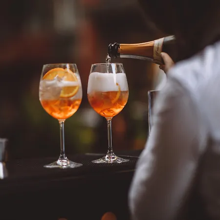 Отель Saint Ten Boutique Hotel, Small Luxury Hotels Белград