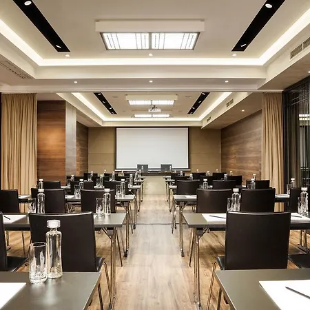 Saint Boutique Hotel, Small Luxury Hotel