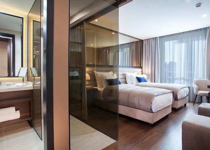 Saint Ten Boutique Hotel, Small Luxury Hotels Belgrade