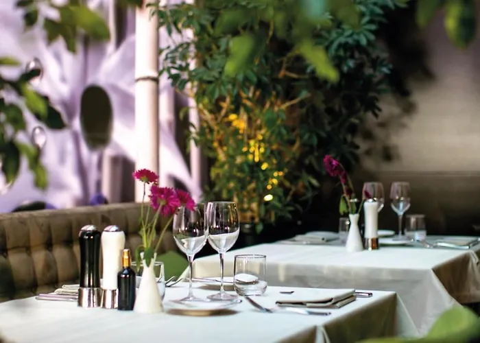 Saint Ten Boutique Hotel, Small Luxury Hotels Belgrade