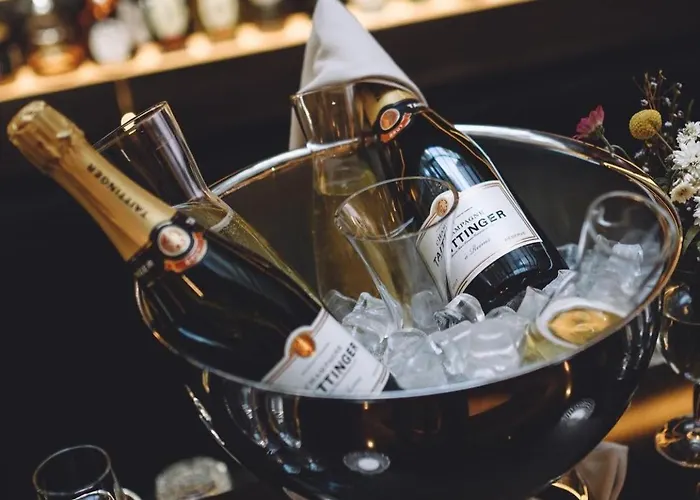 Saint Ten Boutique Hotel, Small Luxury Hotels Hotel 5*