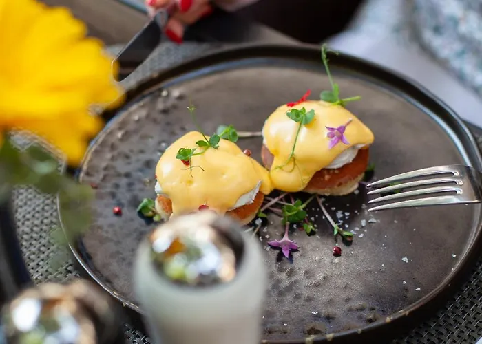 Saint Ten Boutique Hotel, Small Luxury Hotels 5*